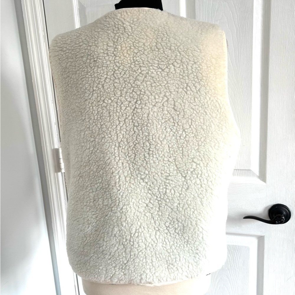 NWOT J& L Paris vest - Picture 7 of 10